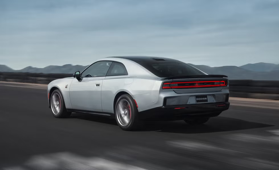 Charger Super Bee: Возвращение культового суббренда