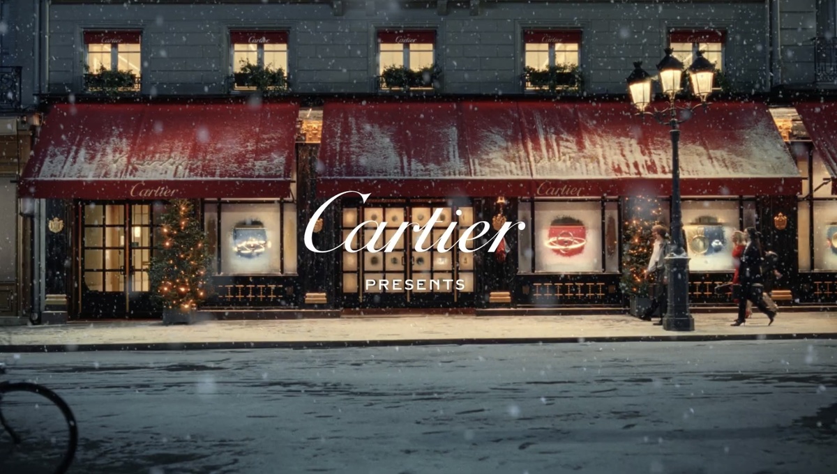 Cartier представил новогодний кампейн с участием Дэвы Кассель, снятый Дэмьеном Шазеллом