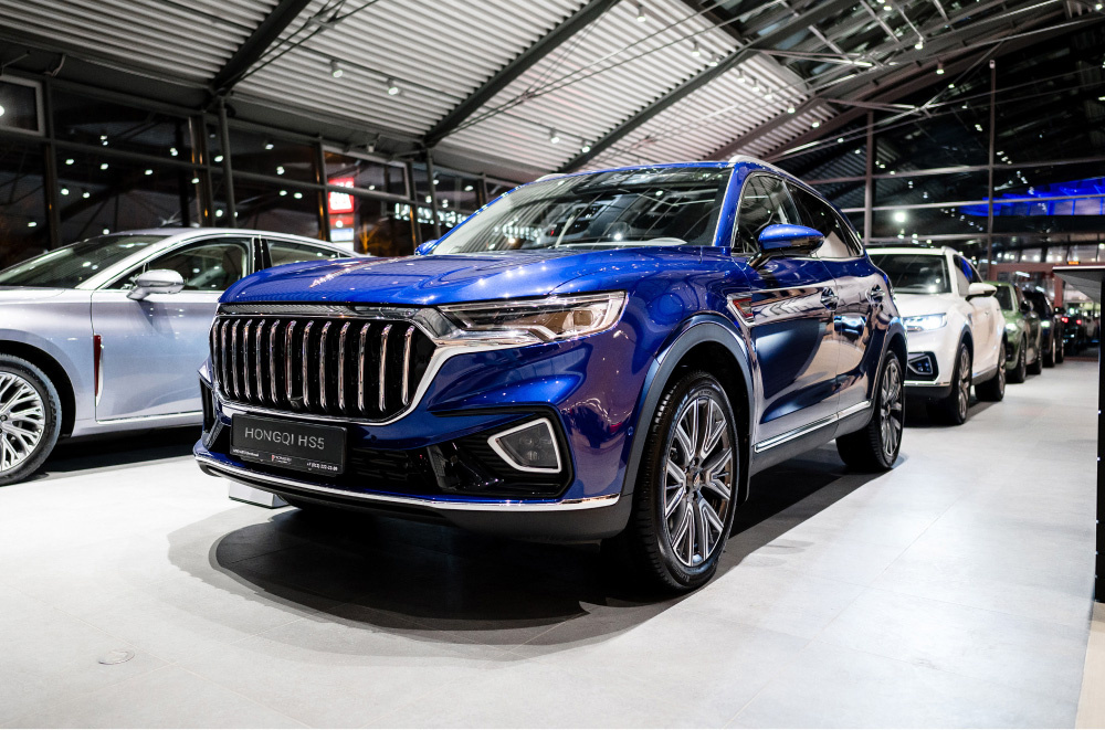 Фото: hongqi-keyautospb.ru