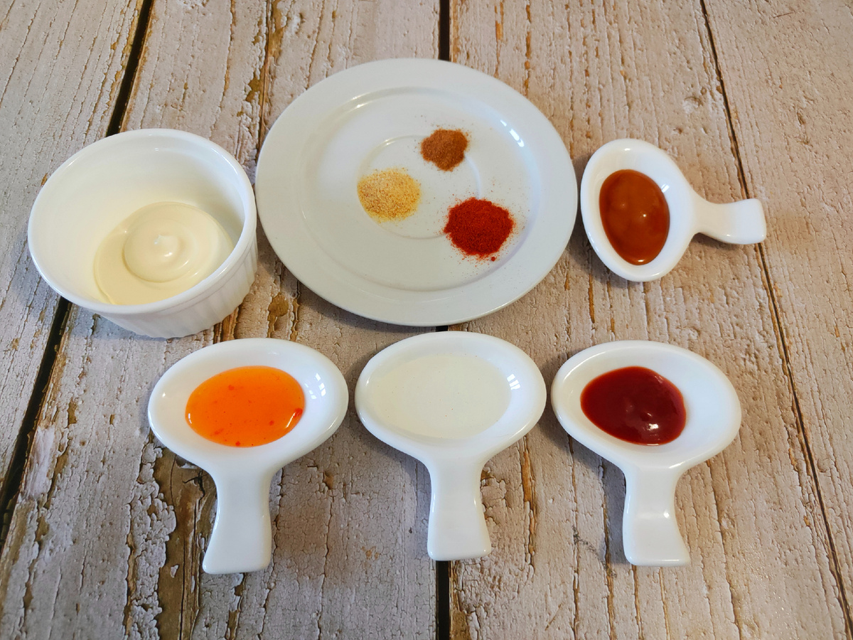 Если любите поострее, используйте соус шрирача вместо сладкого чили. 