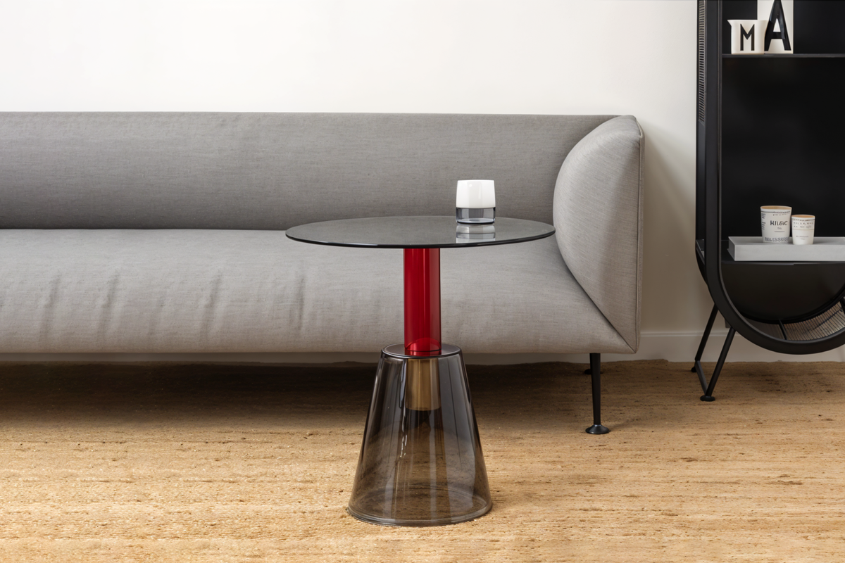 Кофейный стол Amalie — 39 000* рублей.