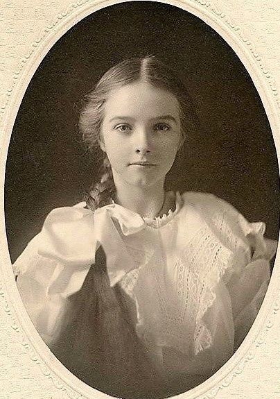 Старое фото.