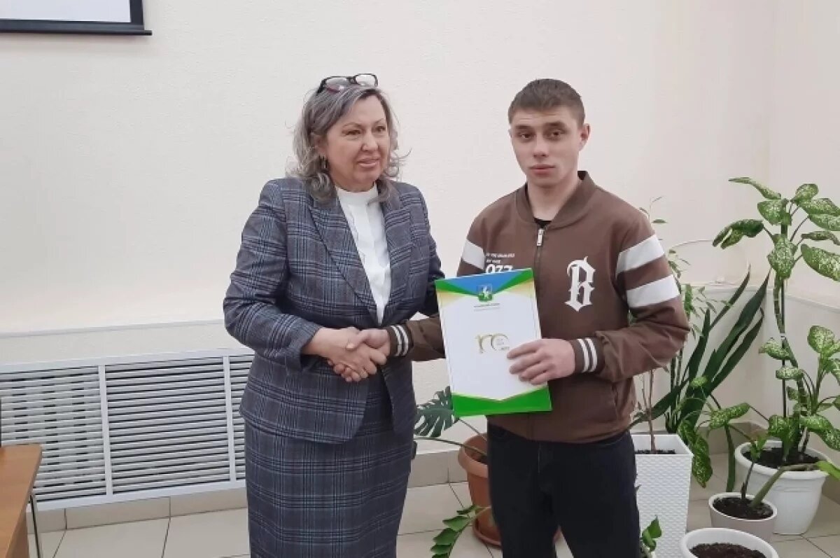    Бойца СВО наградили за спасение ребенка при пожаре под Новосибирском