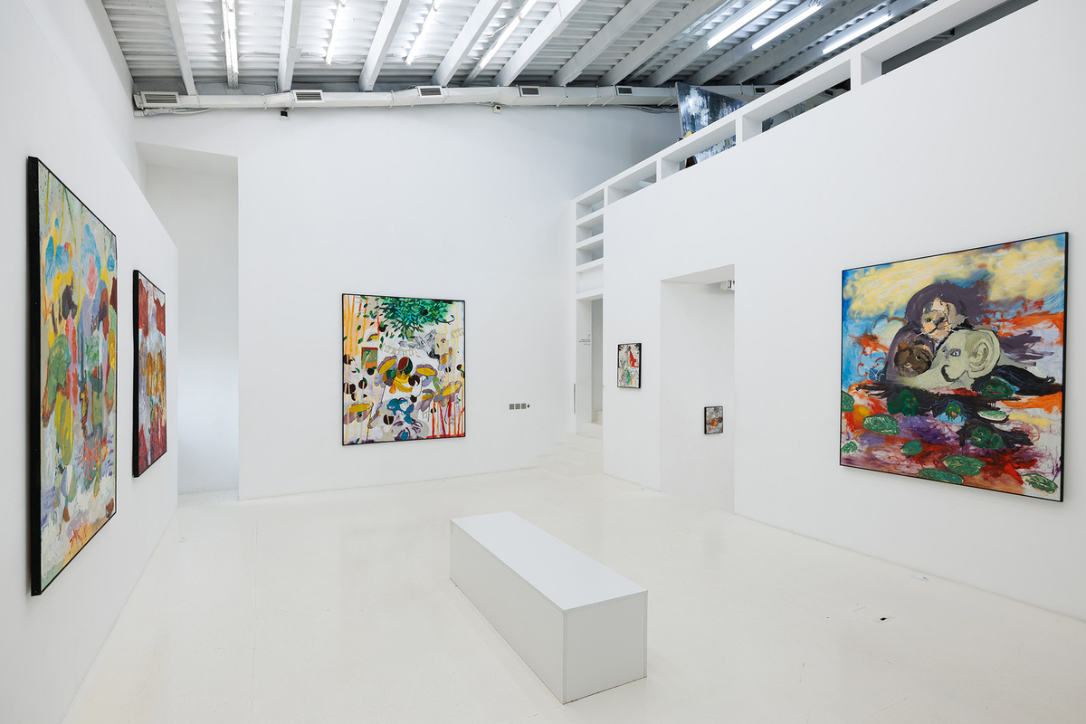 Листайте вправо, чтобы увидеть больше изображений