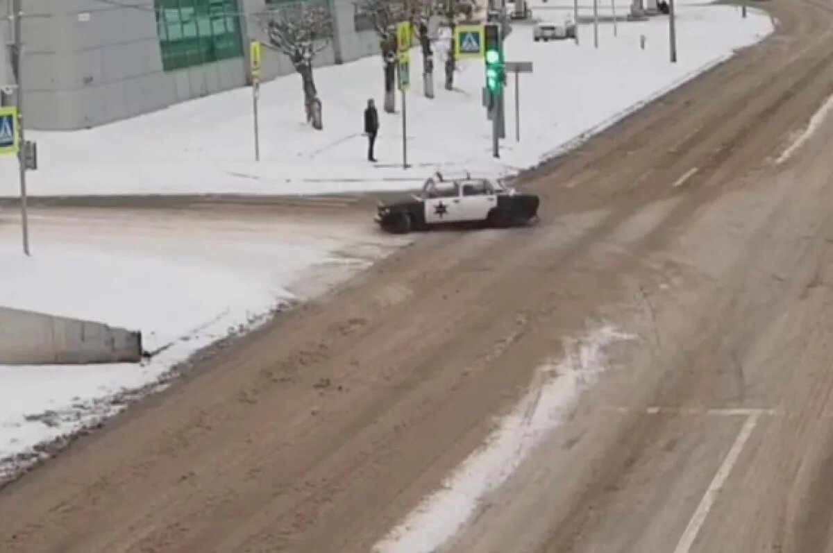    В Красноярске уличного дрифтера приговорили к двум штрафам