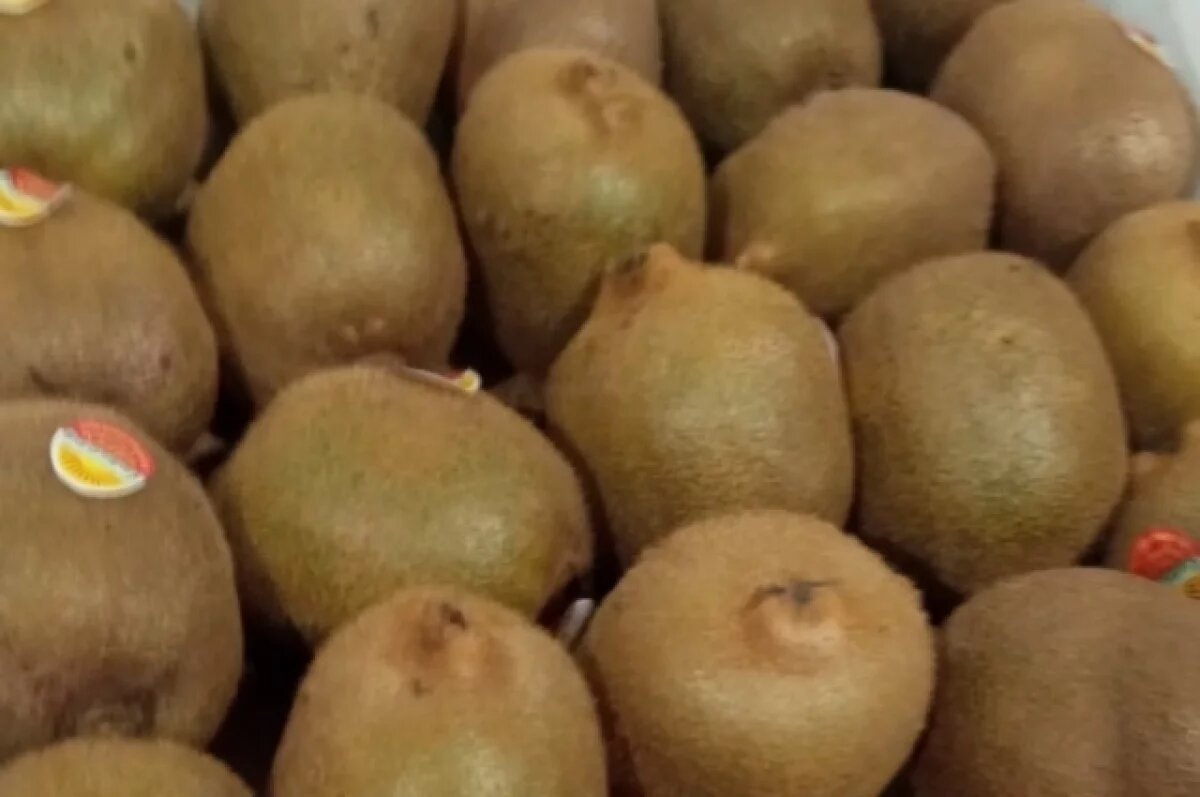    В Красноярск из Китая привезли партию опасных овощей и фруктов