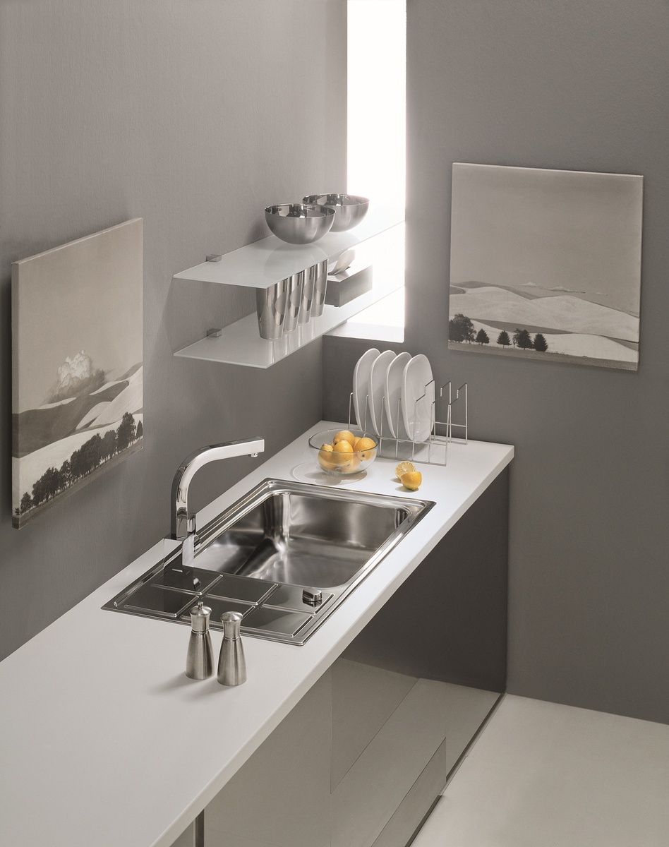 Кухонная мойка и смеситель из нержавеющей стали от бренда Longran