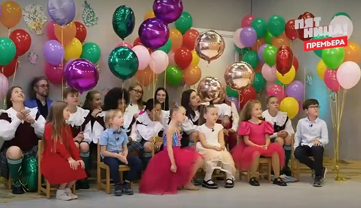 Кадр из шоу "Пацанки" 9 выпуск 14.11.2024