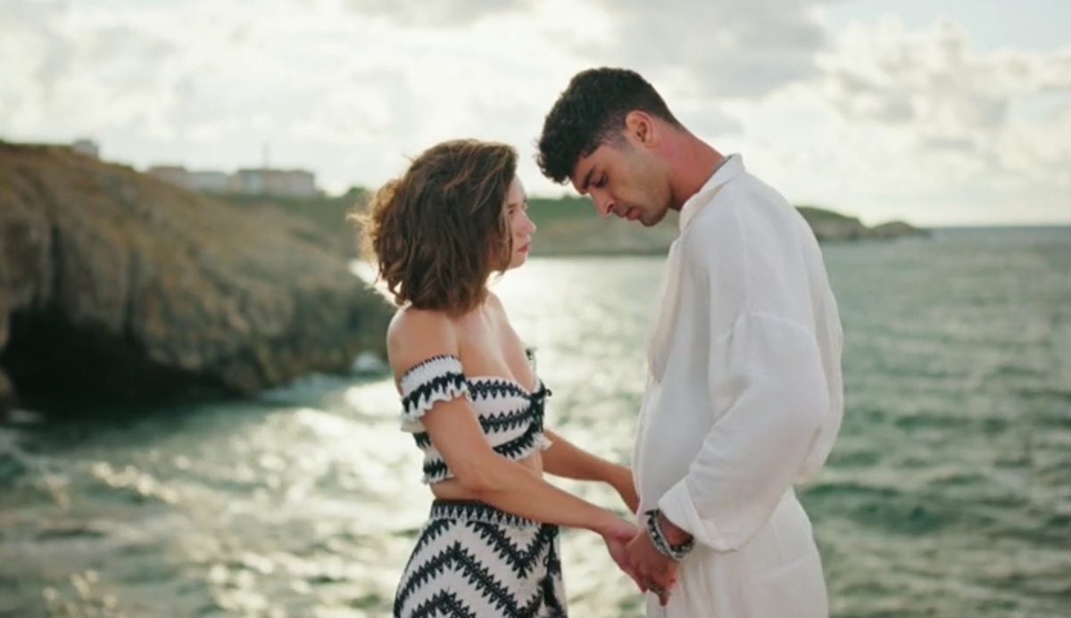 кадр из сериала, Сейран и Синан