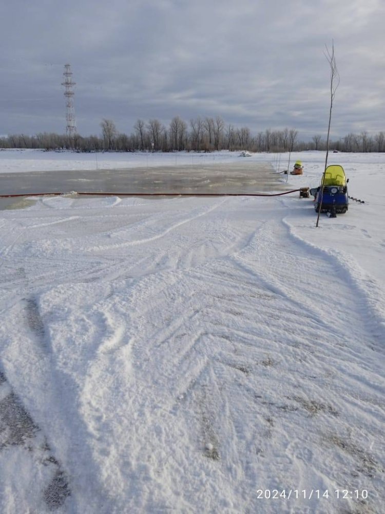    Телеграм-канал «Северавтодора» показывает «сериал» о технологии укладки зимников