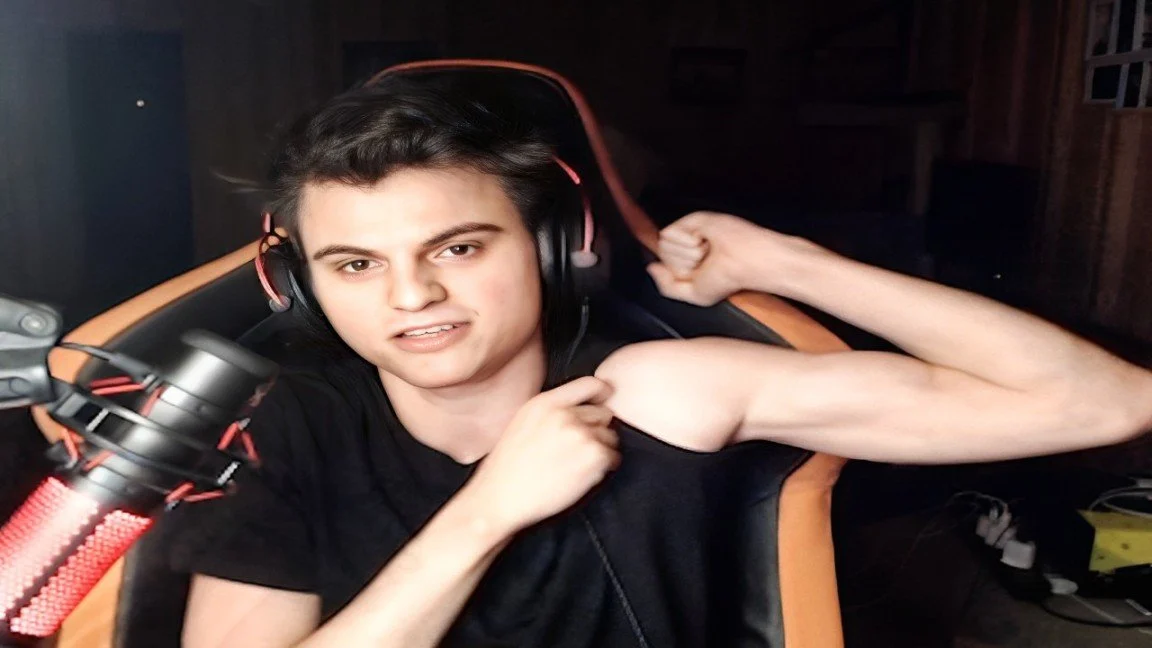 Старый бог дота. Страй бог дота. Зевс дота 2 ава. Stariy bog дота. Бох дота 2.