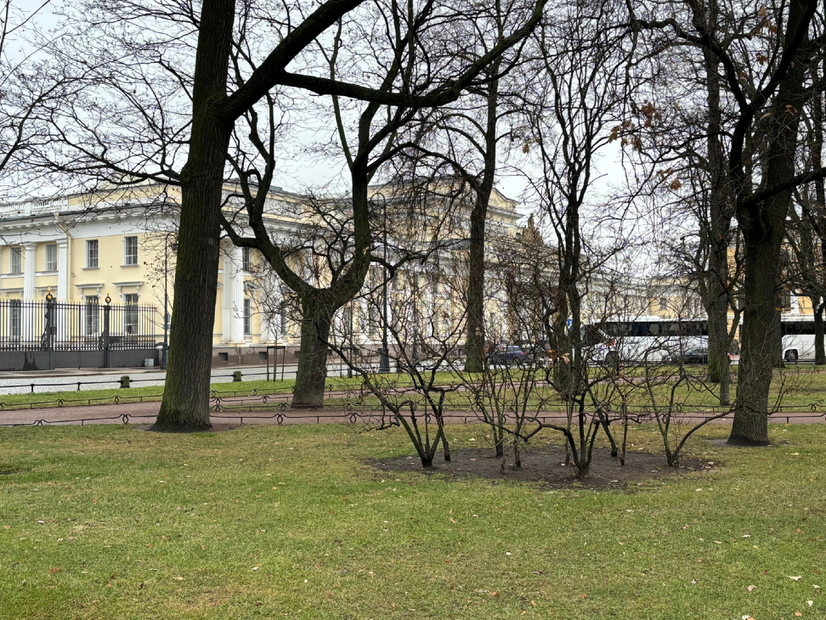 Этнографический находится в одном дворце с Русским музеем