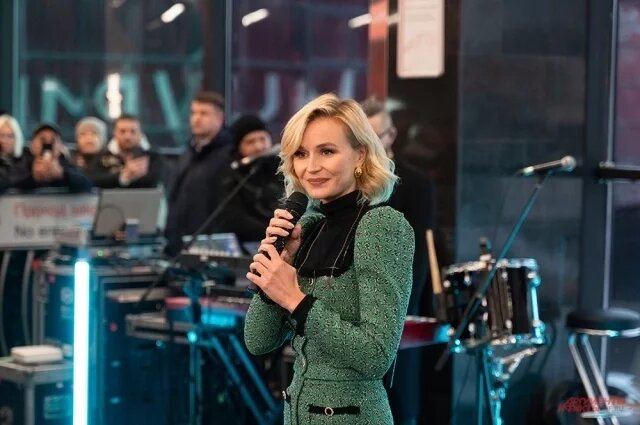    Какое значение у имени Полина и как оно переводится?