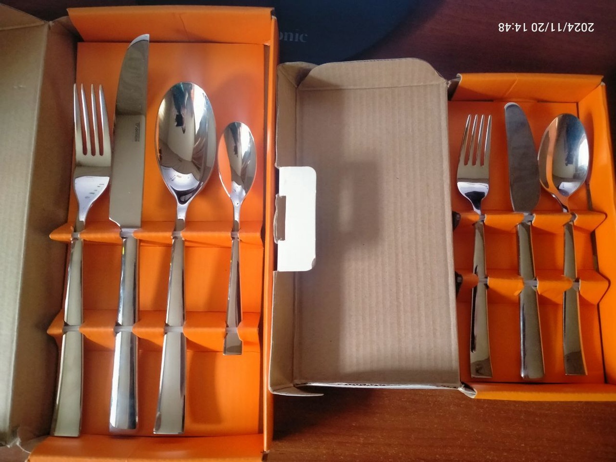 Мои столовые наборы. Фотография автора