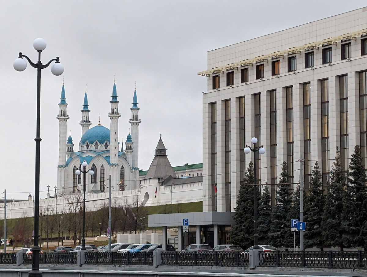 Современная и национальная архитектура соединяется на улицах Казани