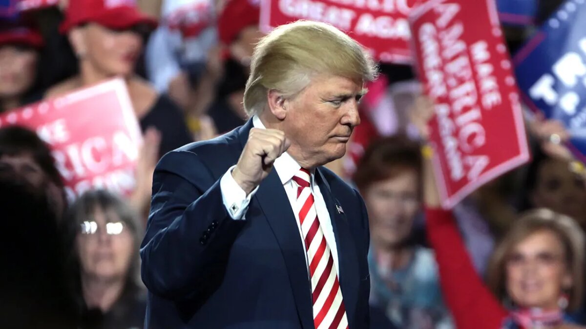    Дональд Трамп