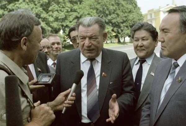 Фото: Геннадий Колбин (в центре), 1989 год/РИА «Новости»