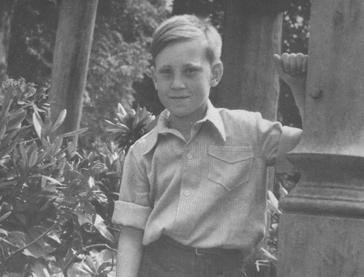 Яндекс картинки. Владимир Высоцкий в детстве. 