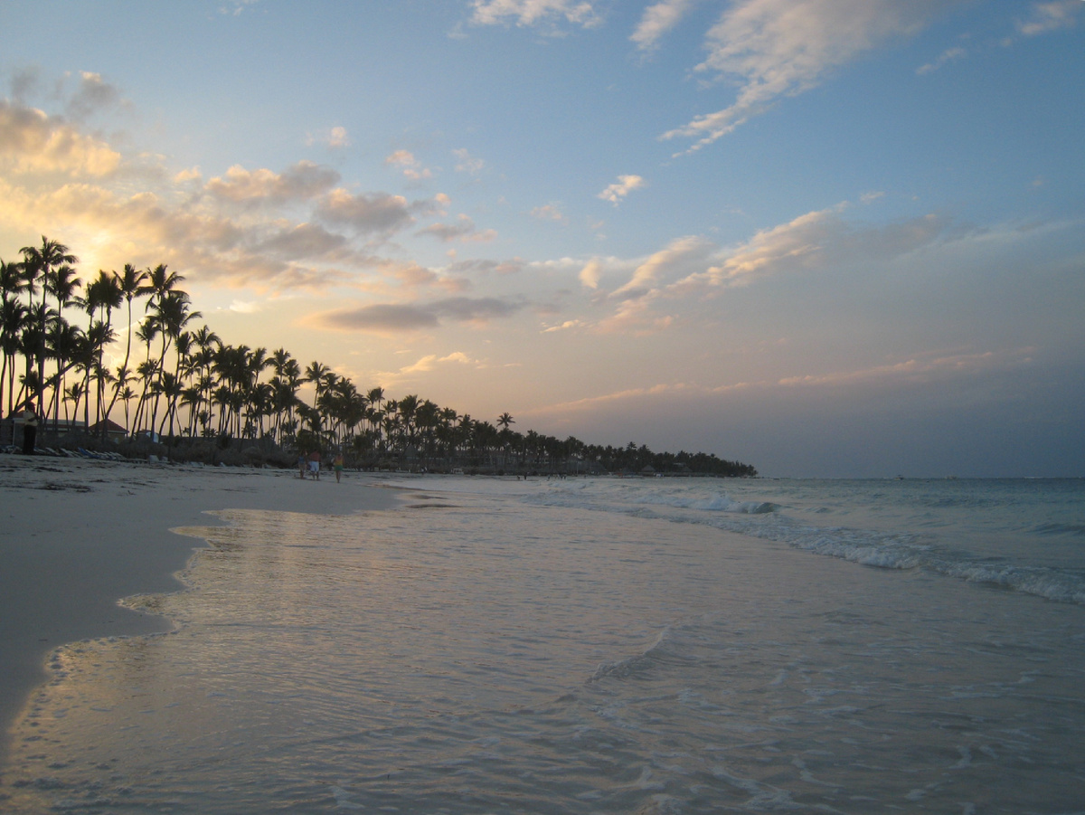 Фото автора, строки автора, канал автора. Рифмы в этот раз лайтовые, ну уж какие есть 