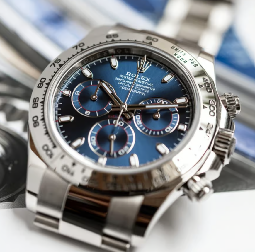 Rolex занимает одно из первых мест в нашем списке швейцарских часовых брендов.