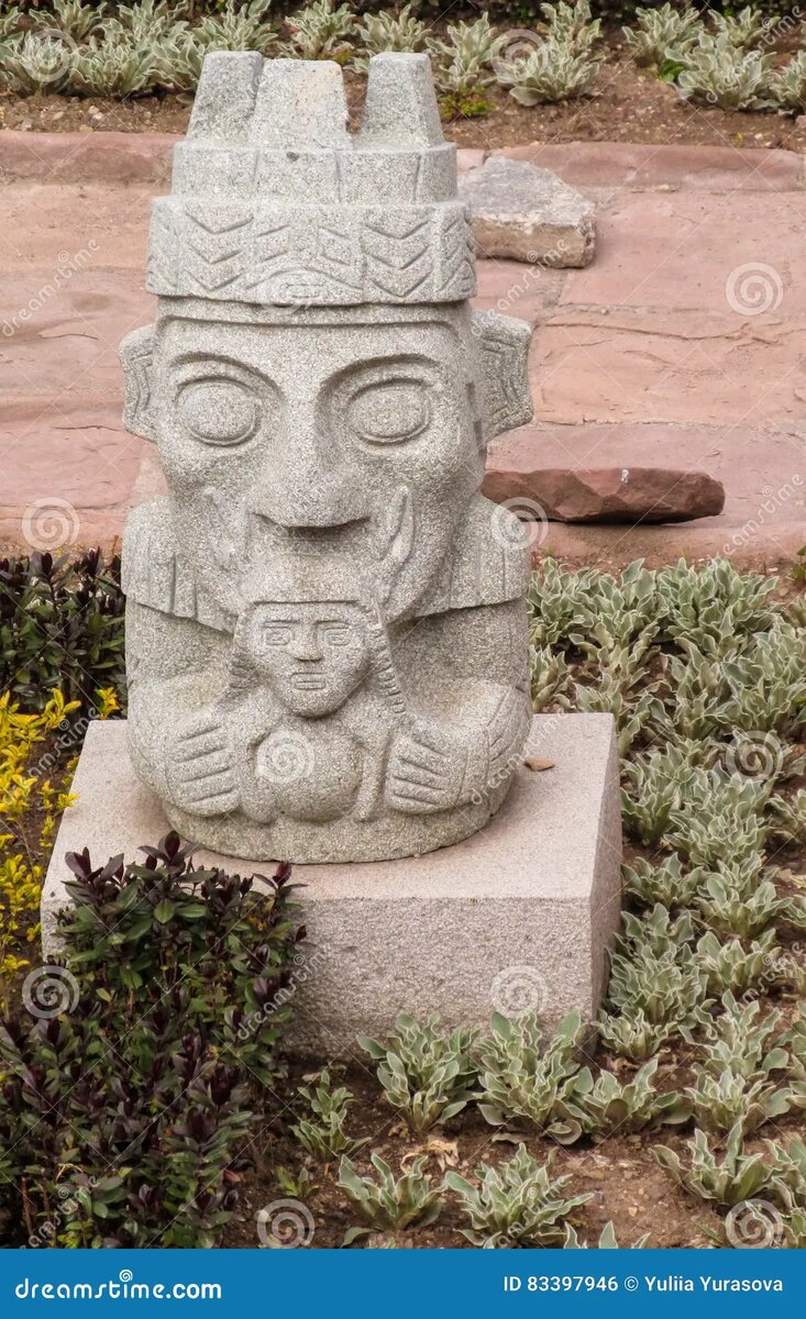 Рис.1 Золотая Баба-Богородица, рождающая плод - «святую троицу- (на голове образ «святой троицы», вокруг головы цепочки ДНК)