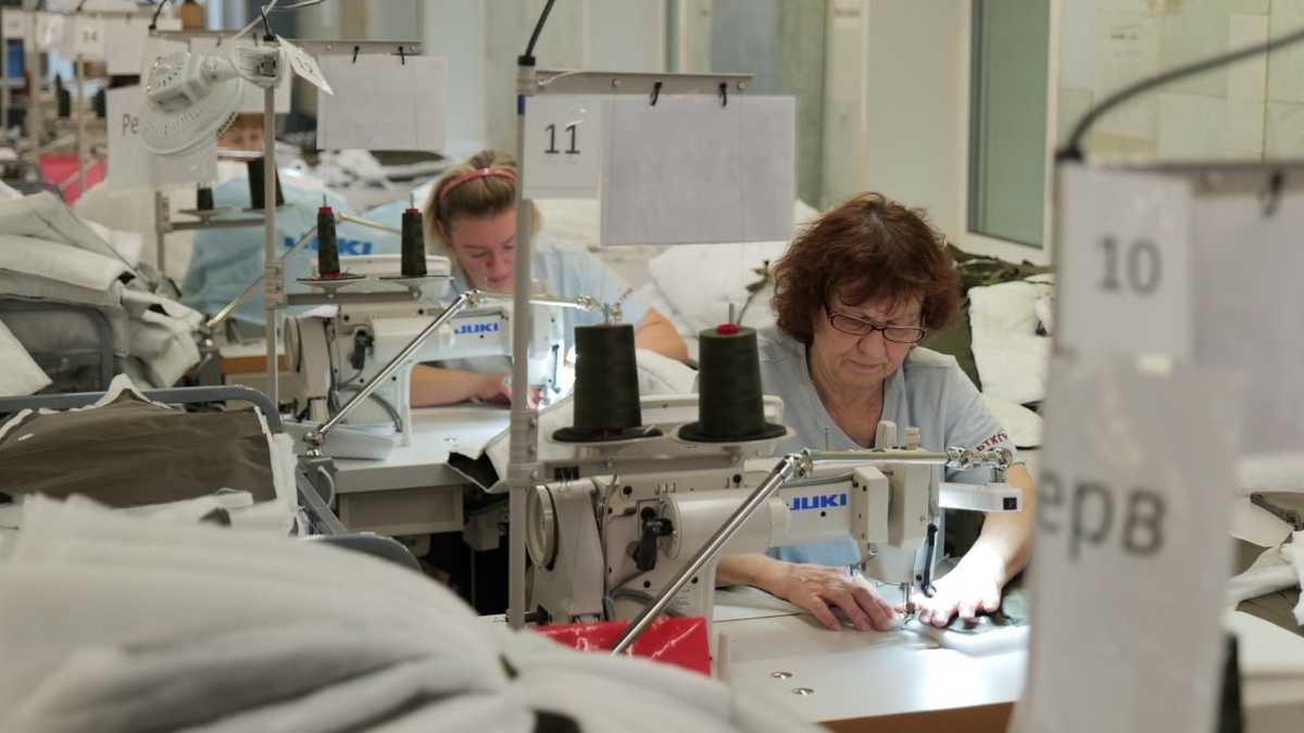   В Саратове на швейной фабрике платят до 96 тысяч рублейНовости Саратова и области – Сетевое издание «Репортер64»