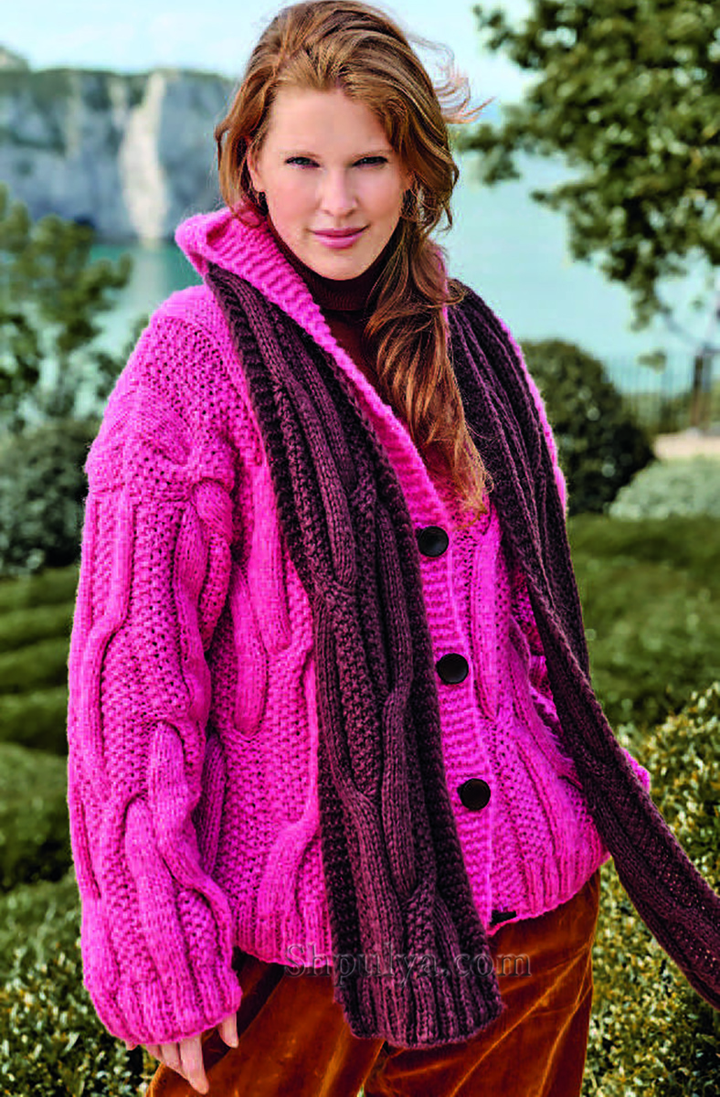 Теплый вязаный жакет с капюшоном и шарф