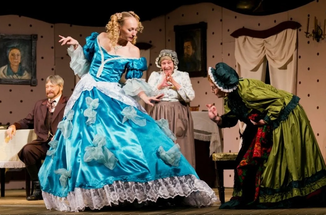 Спектакль "Свои люди - сочтемся" 2017, Улан-Удэ