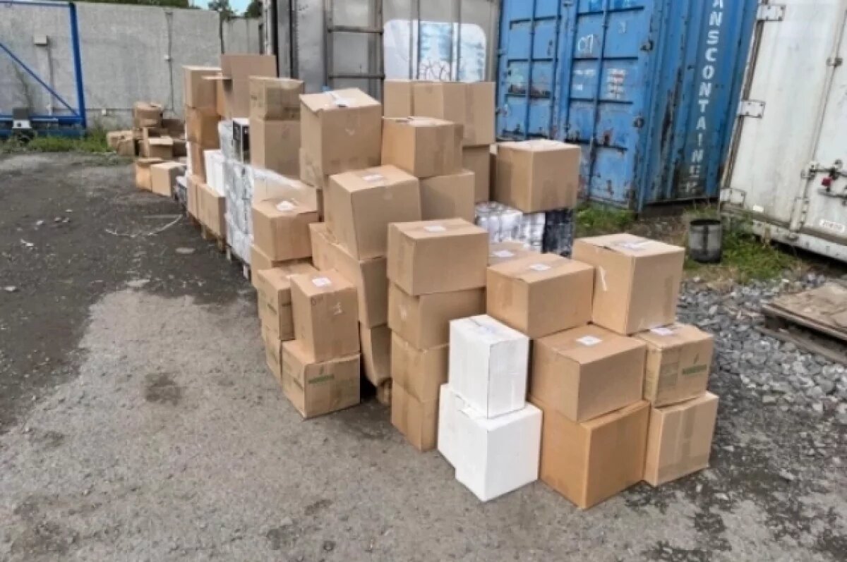    Четырёх бутлегеров подозревают в изготовлении 8 тысяч литров алкоголя