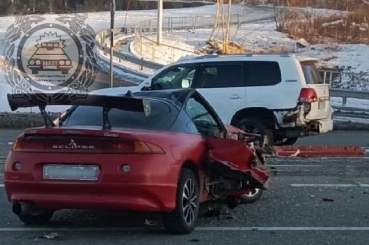    58-летний водитель «Мицубиси» пострадал в ДТП на Камчатке