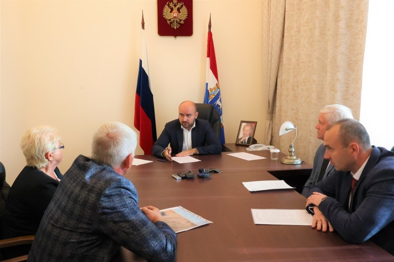    Напомним, фонд осуществляет свою деятельность с 2018 года, помогает семьям, которые воспитывают детей с ограниченными возможностями здоровья, в частности с диагнозом ДЦП. В настоящее время на попечении организации находится более 100 семей, в том числе многодетных и воспитывающих детей с различными видами инвалидности. Фондом реализовано более 10 социальных проектов при поддержке президентских и региональных грантов.