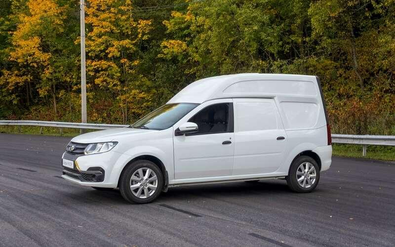    Lada Largus Roof