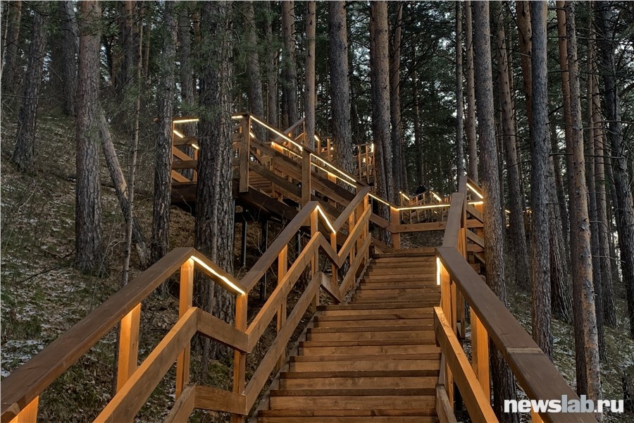 Новая тропа для любителей ходить по лестницам 