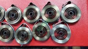 Мои любимые пружинки детства. Или спиральки, или ленточки. Короче я не гуглила как они называются. Но в детстве я их обожала) 