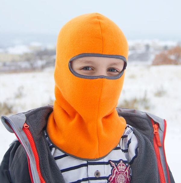    Балаклава из флиса   
Источник: BY ASHLEY JOHNSTON