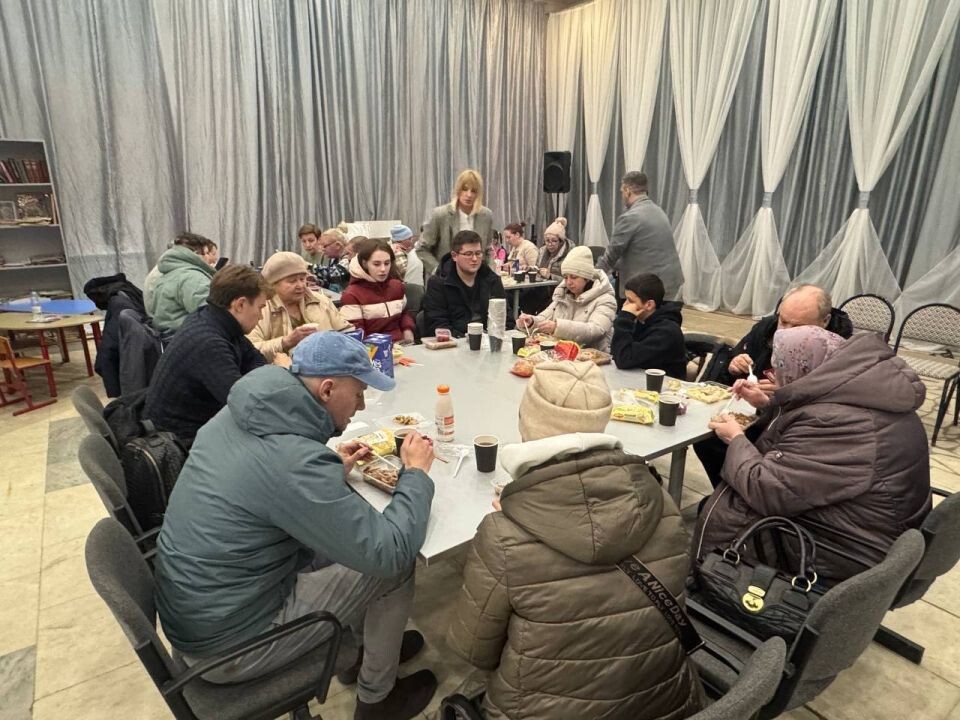    Эвакуированные жители в ПВР в Лобне. Источник: Глава Лобни Анна Кротова