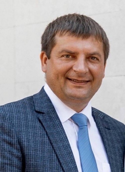    Роман Пугачев