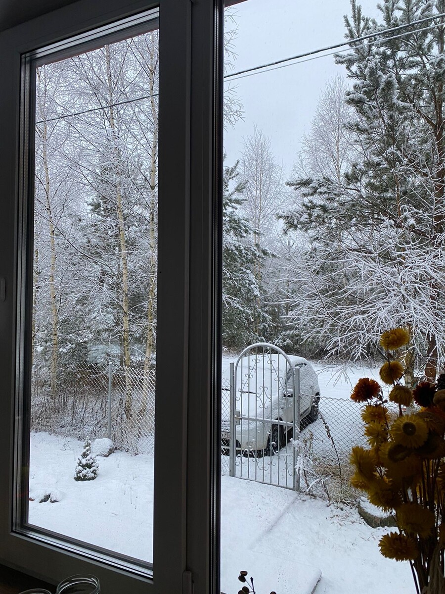 Абсолютно исправная машина превращалась в недвижимость )))