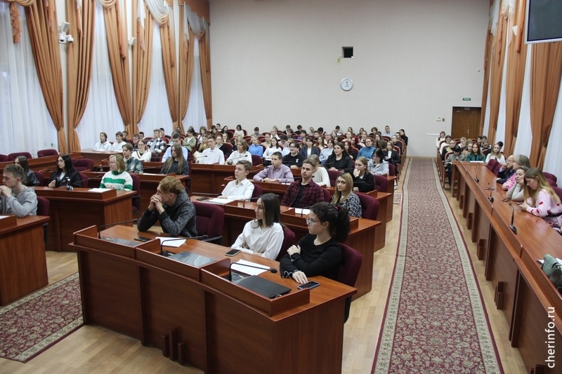    Участвовать в проекте приглашают команды колледжей и техникумов. Вместе они будут изучать историю города