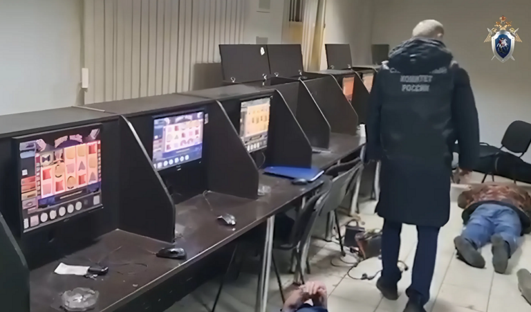    В Орске накрыли подпольный игровой клуб Оренбуржье