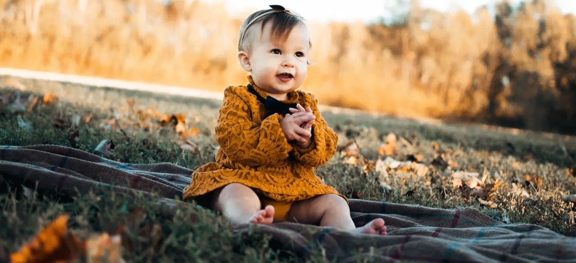 Лепетала нечто, напоминающее кошачье мяуканье