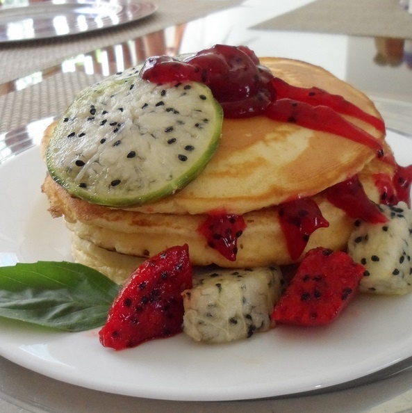 Горячие оладьи с питайей. Фото: Techaluta / Wikimedia Commons