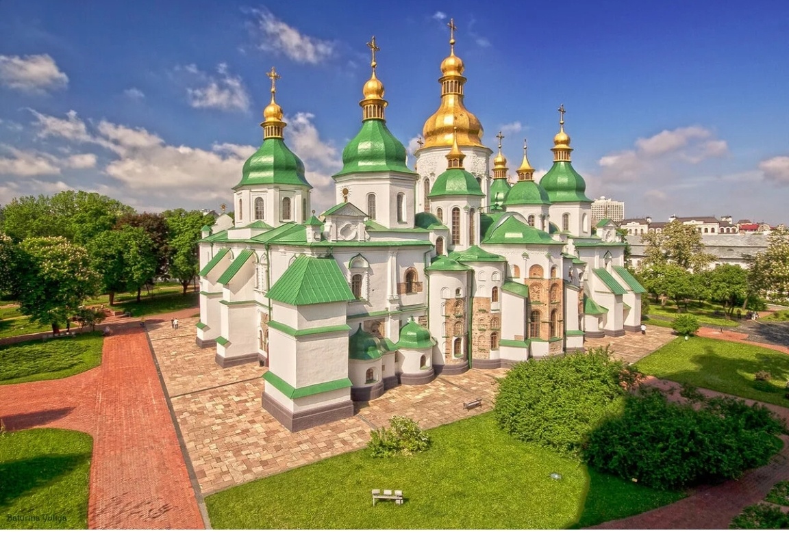 Софийский собор в Киеве 1011 г. 