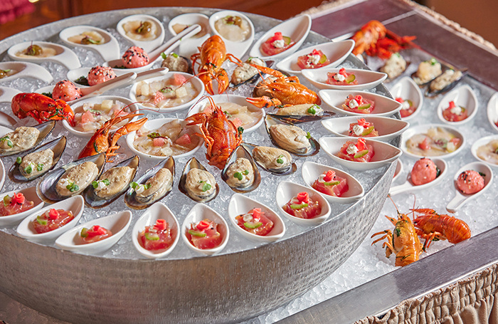    Бранч в ресторане «Метрополь».пресс-служба