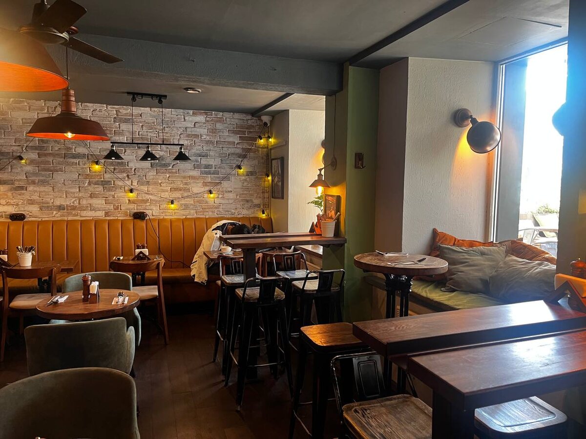 внутренний зал