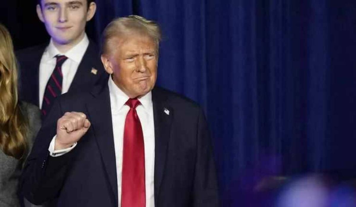     Дональд Трамп. Источник: ria.ru Автор фото: Alex Brandon