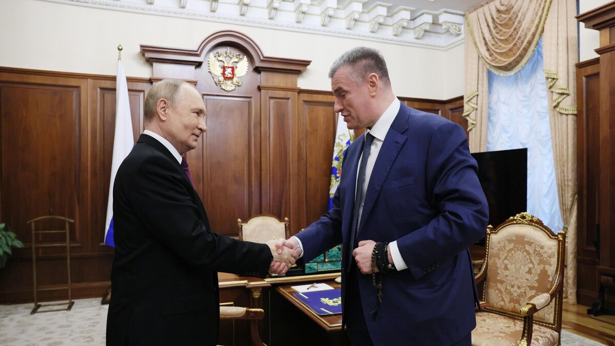 В.Путин и Л. Слуцкий. Встреча в Кремле. Фото из открытых источников.