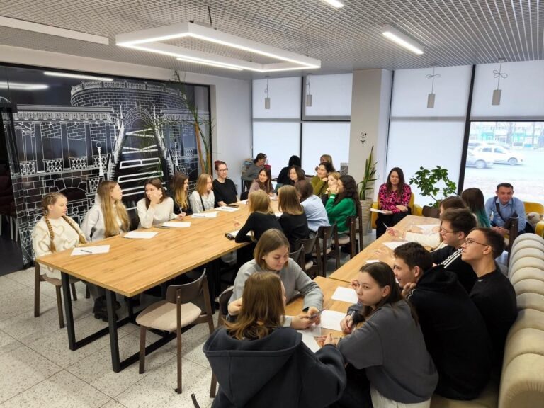    В Оренбурге написали космический диктант Оренбуржье