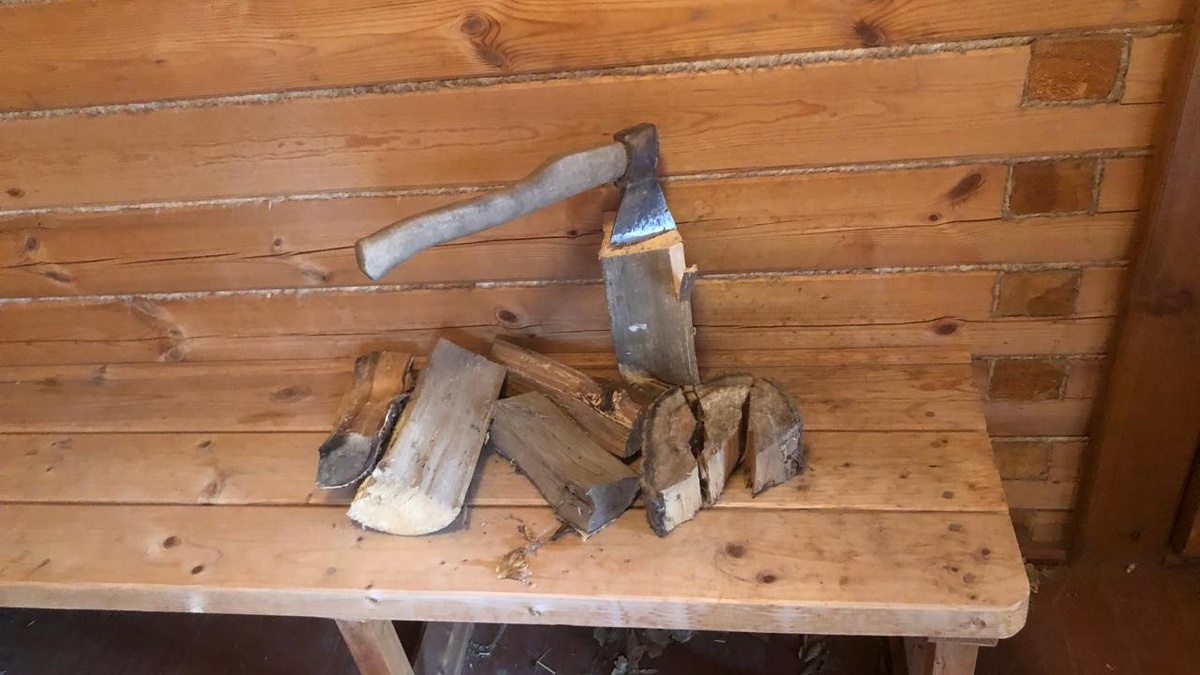 Топор не должен стать орудием преступления...