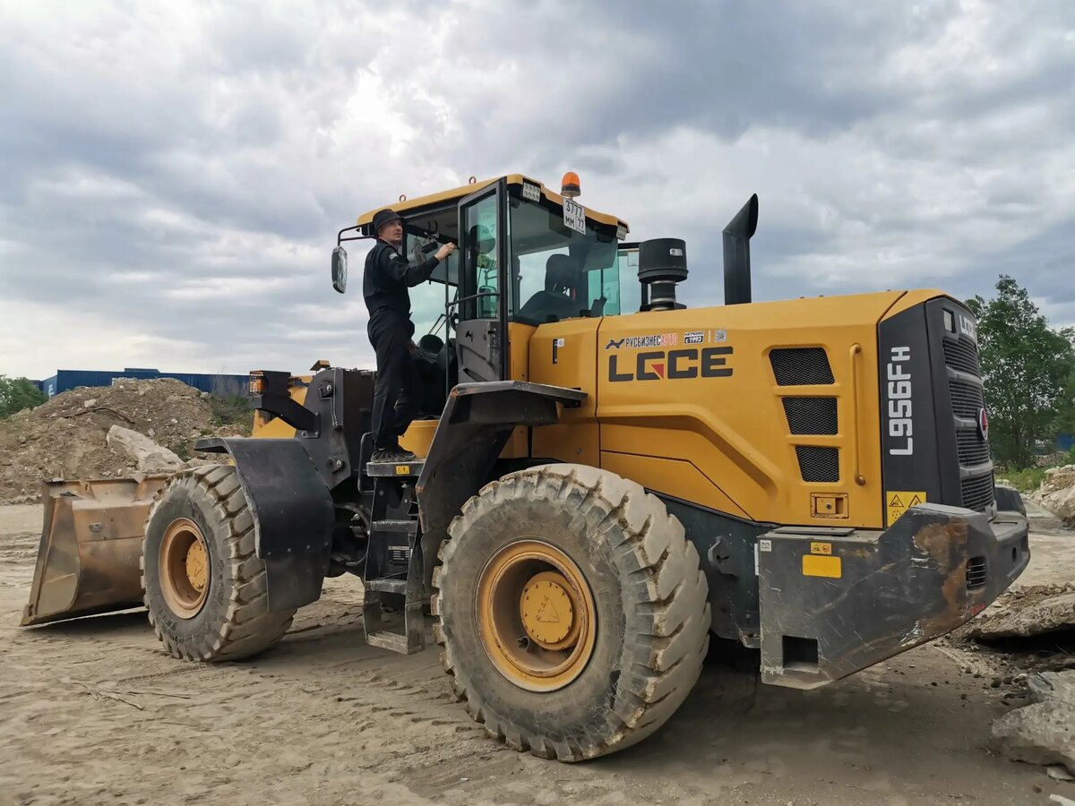 Ремонт спецтехники в Москве